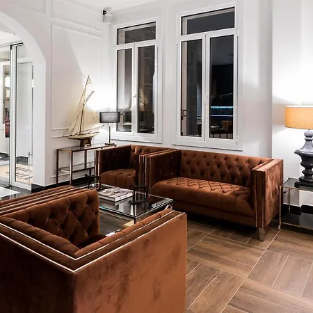 Eugenia Boutique Hotel 3*