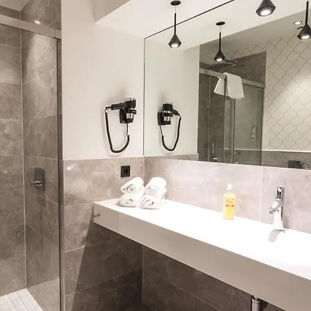 Hotell Eugenia Boutique 3*