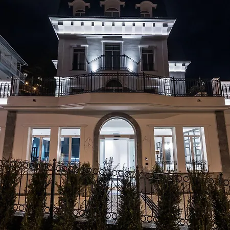 Hotel Eugenia Boutique 3*