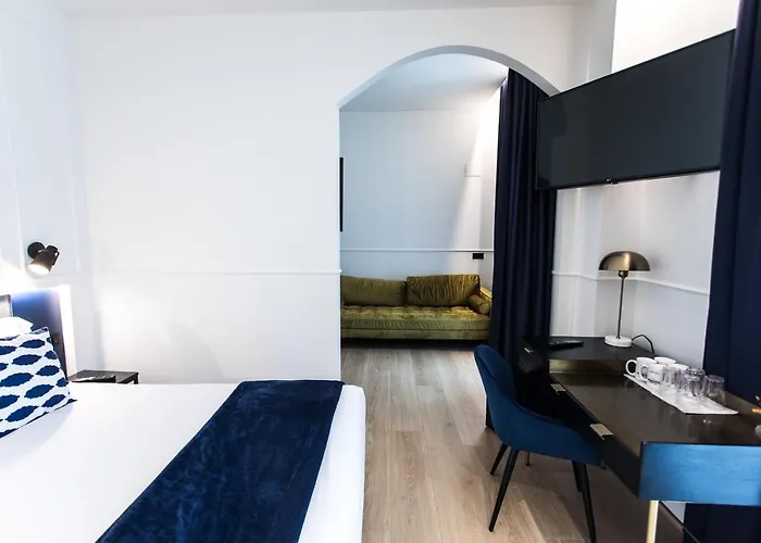 Отель Eugenia Boutique