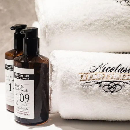 Eugenia Boutique فندق