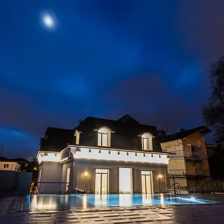 Eugenia Boutique فندق