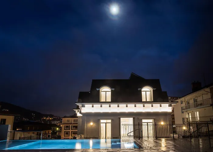 酒店 Eugenia Boutique 3*