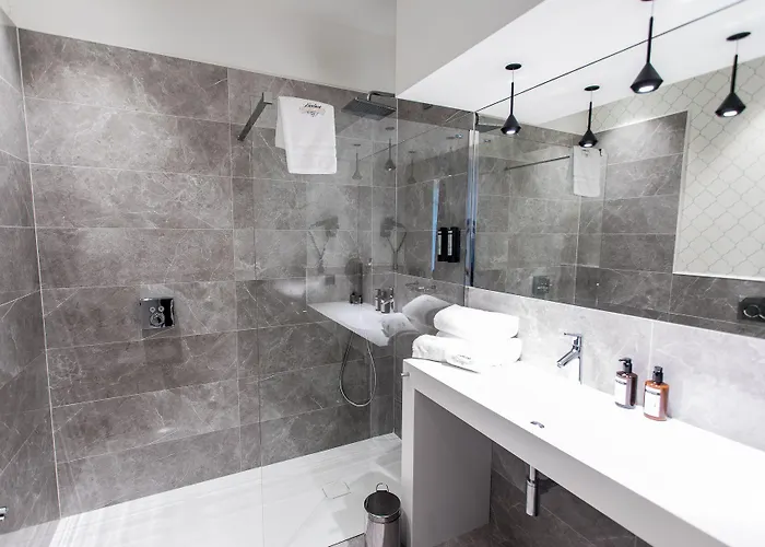 酒店 Eugenia Boutique 圣塞瓦斯蒂安